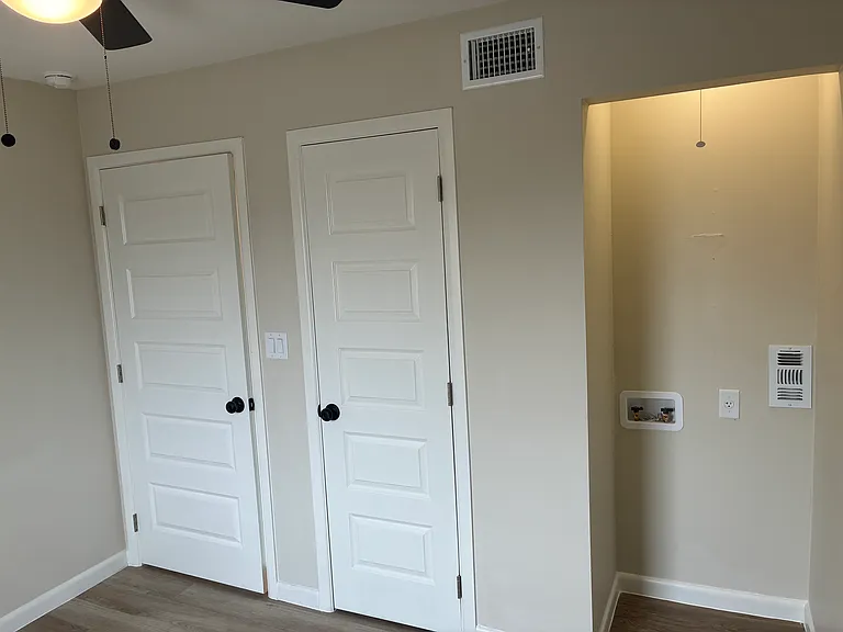 705 E Bustamante St #6 — Photo 14