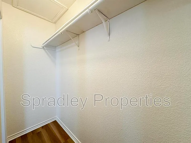 117 Lacey Lou Ln — Photo 8