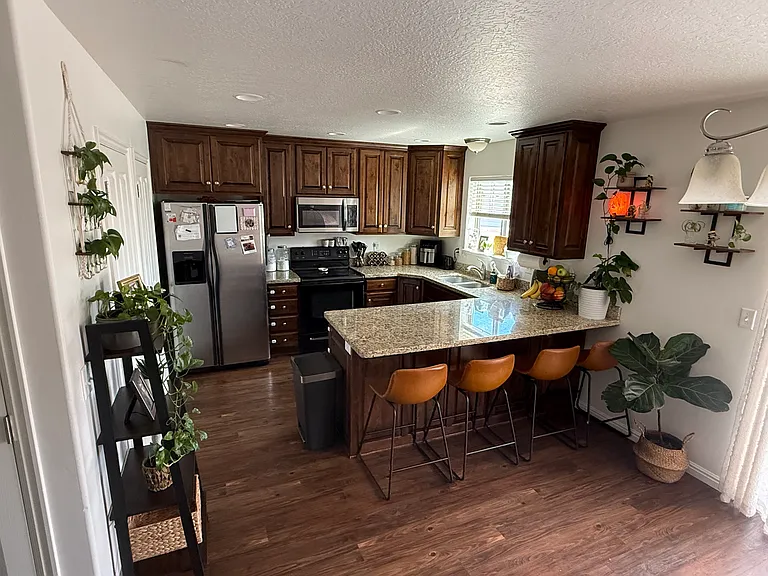 1025 Independence Ave #1025 — Photo 7
