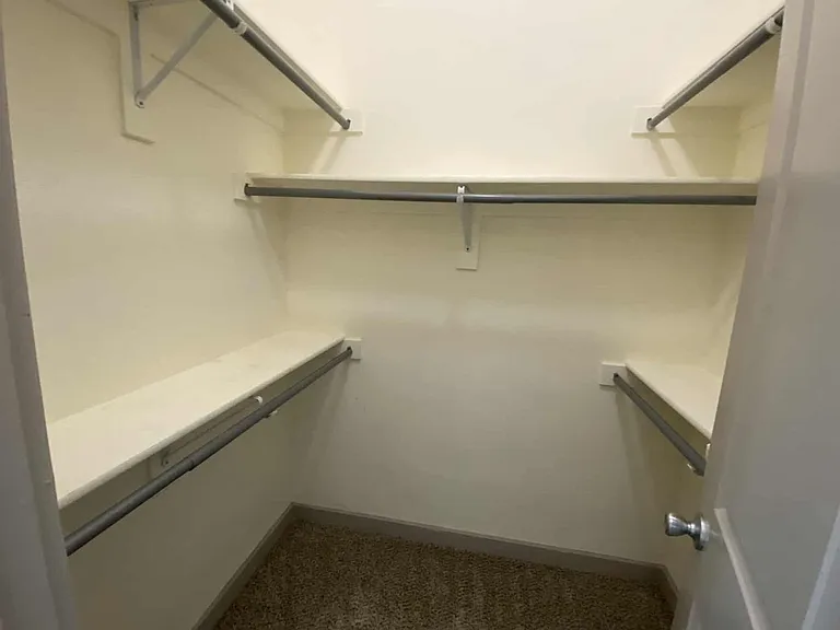 3601 Valley Vista Dr — Photo 20