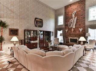 14375 Cedar Springs Dr, Chesterfield, MO