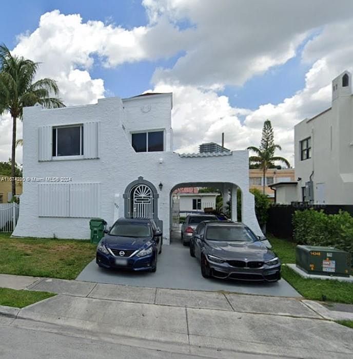 1st image of 1527 NW 8th St