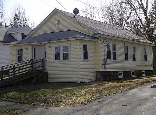 2nd image of 66 Eureka St