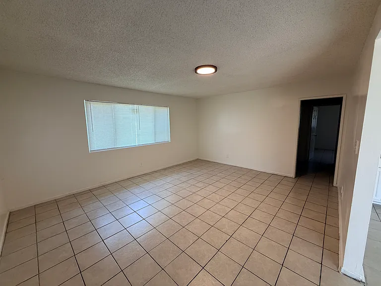 1240 W J St #A — Photo 5