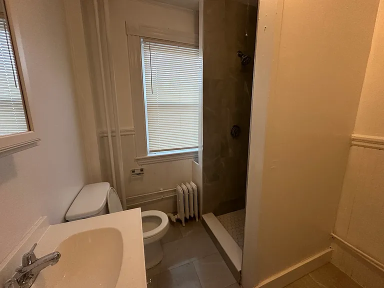 26 N Main St #4 — Photo 8
