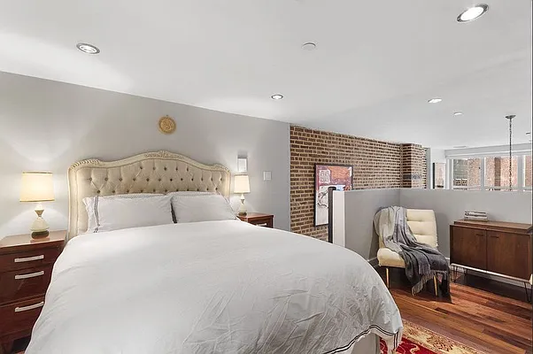 Rented by J R Daly & Sons | media 20