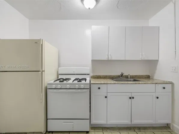 126 SW 18th Ave #4, Miami, FL 33135