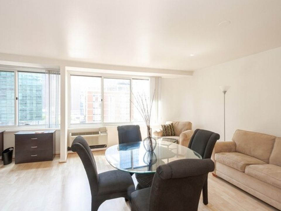 1st image of 211 E Ohio St APT 1911