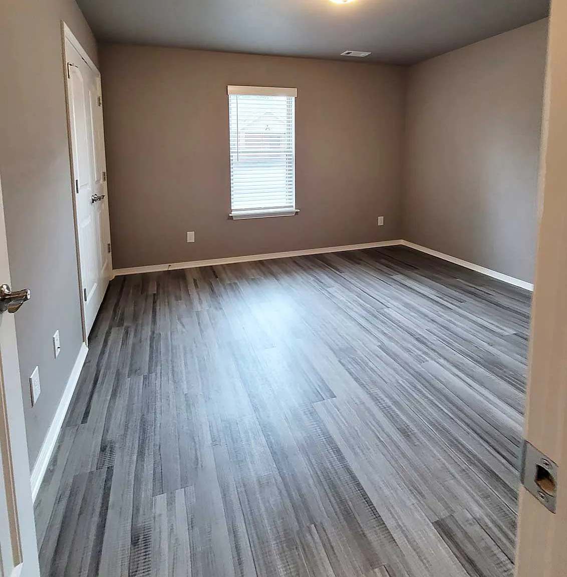 2 bed, 925 sqft, $1,025 — Photo 2