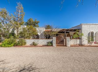 1041 W Mission Twin Buttes Rd, Green Valley, AZ 85622