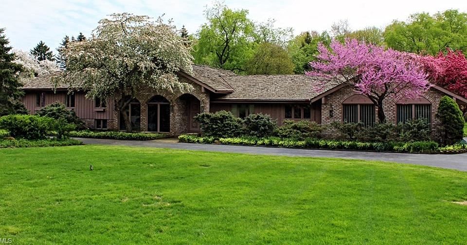 33050 Shaker Blvd, Pepper Pike, OH 44124 Zillow