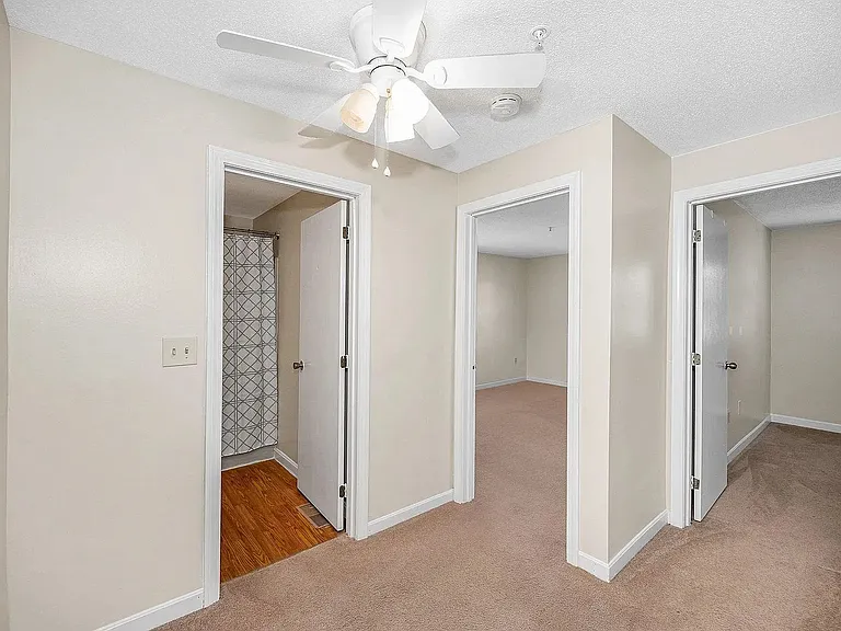 614 Elmwood Dr — Photo 14