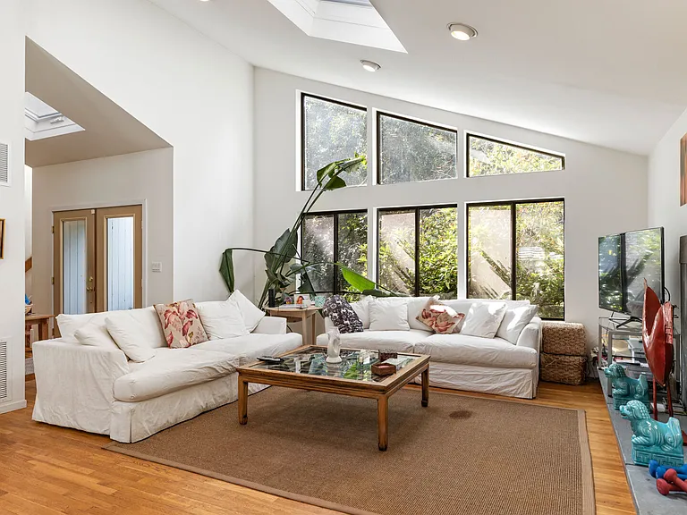 72 Sea Farm Ln — Photo 6
