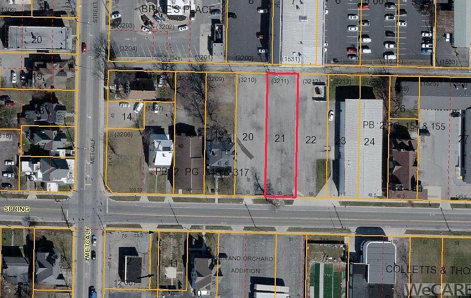 2nd image of 554 W Spring St