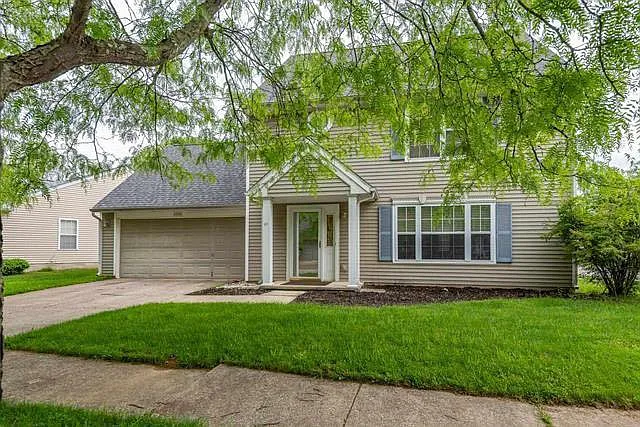 2245 S Sweetbriar Cir photo 1