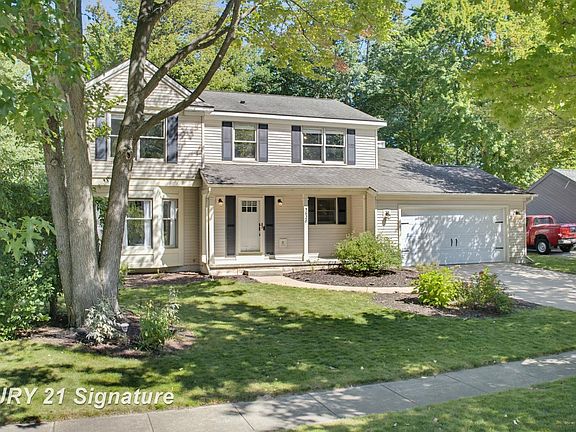 2nd image of 5628 Bloomfield Dr