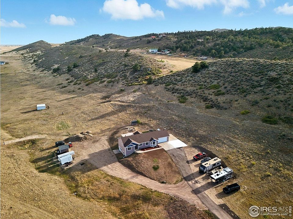 1st image of 2272 Golden Valley Rd