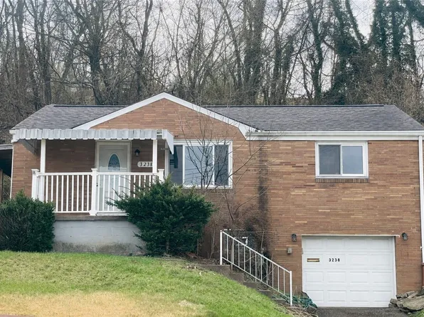 3238 Overlook Dr, McKeesport, PA 15133