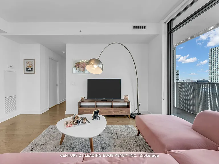 20 Lombard St #3603 — Photo 17