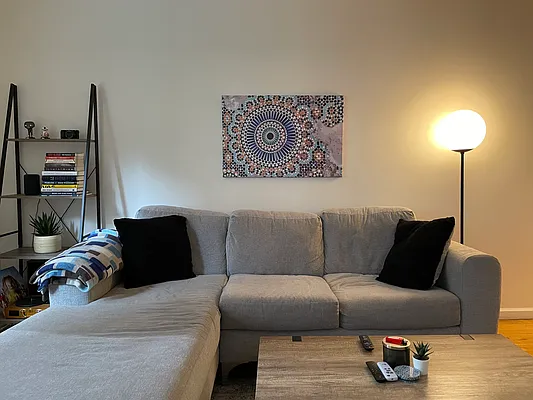 Rented by AJ Clarke | media 19