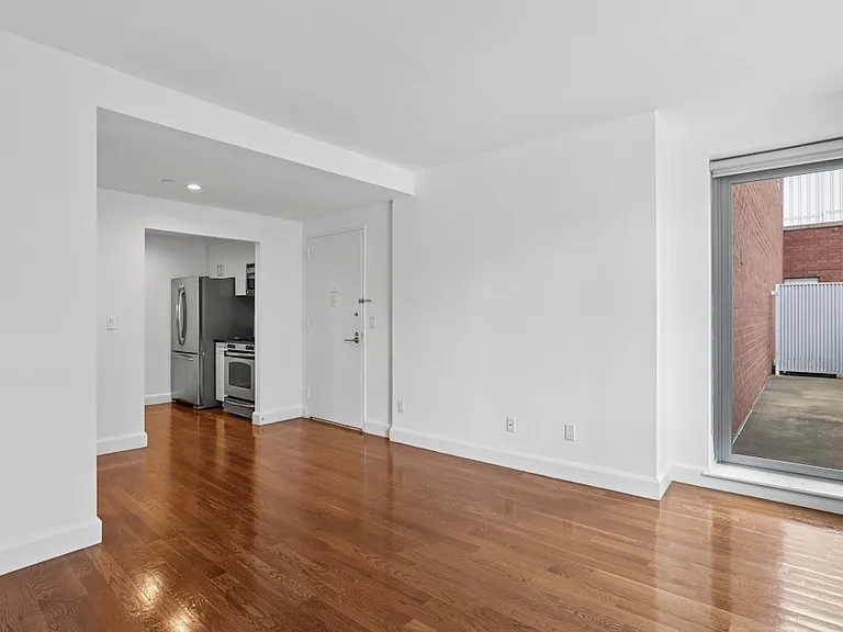 225 Schermerhorn St #5P — Photo 4