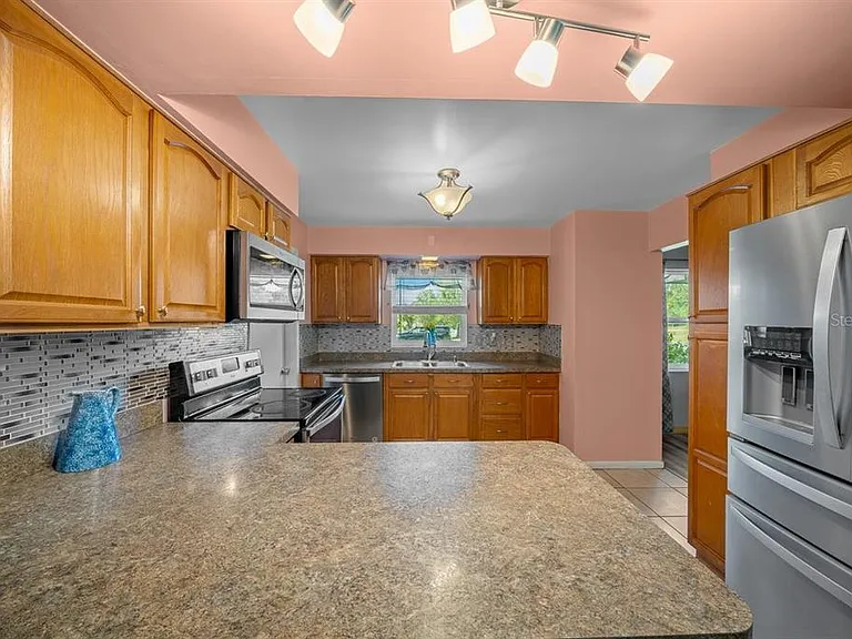9305 N Citrus Springs Blvd — Photo 7