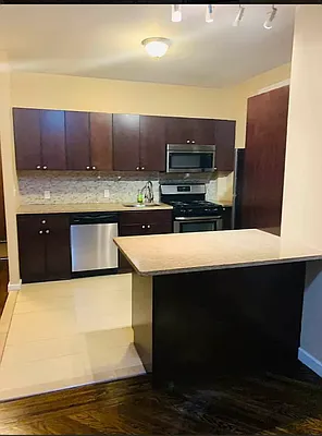 Rented by Voro, LLC | media 3