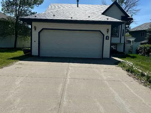 3 Upland Rd N, Brooks, AB T1R 0P8