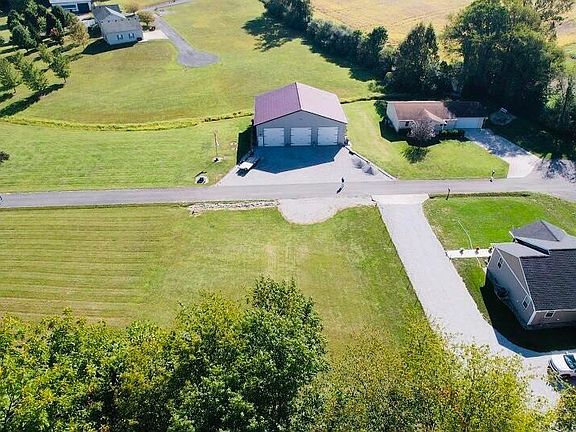 3rd image of 134 Lighthouse Dr
