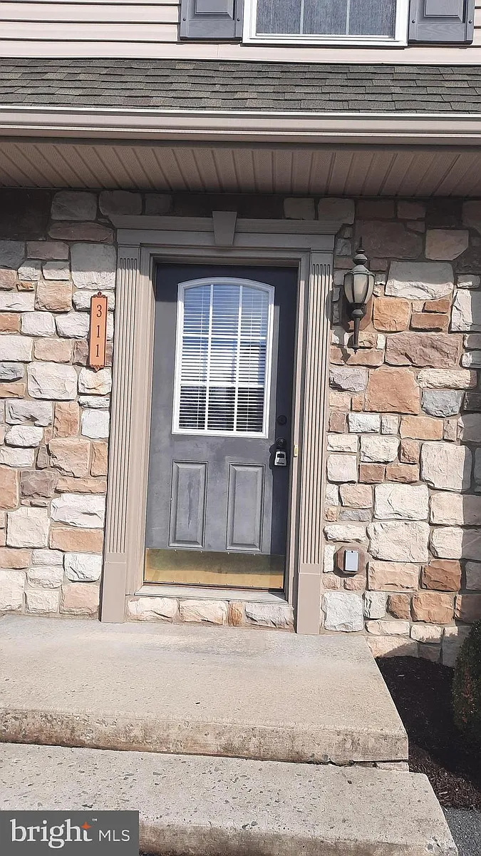 Building Photo - 311 Antilles Ct
