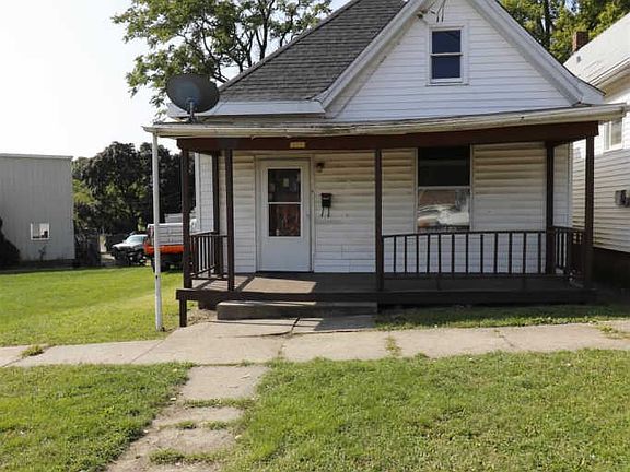 2nd image of 1711 N Gale Ave