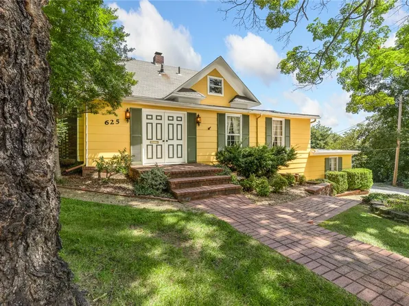 625 W College Ave, Harrison, AR 72601