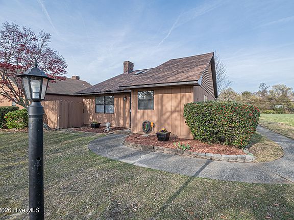 3rd image of 200 Rollins Drive #12