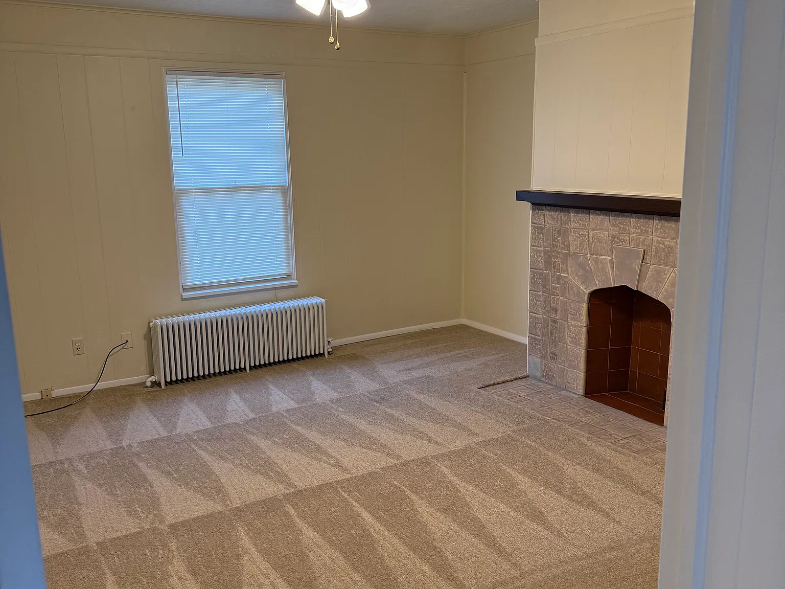 2 bedroom 1 bathroom duplex — Photo 4