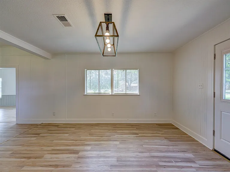 610 Linden St — Photo 24