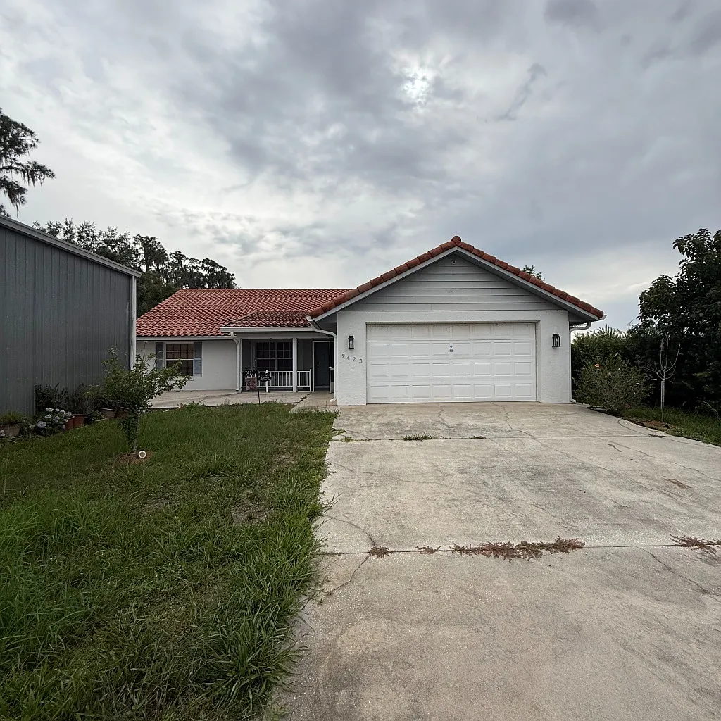 3 bed, 3.0 bath, $2,900 — Photo 2