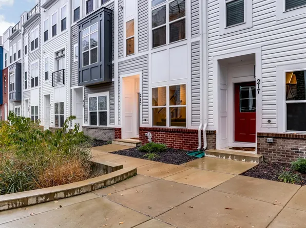 215 Wesley Brown Ln, Annapolis, MD 21401