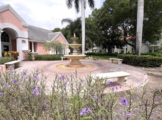 1000 Crystal Way APT G, Delray Beach, FL 33444