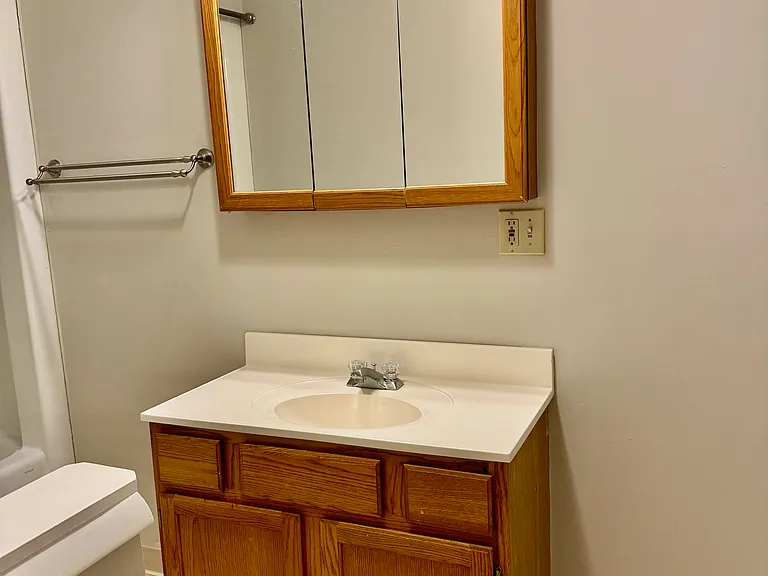 50 Fort St #2 — Photo 7