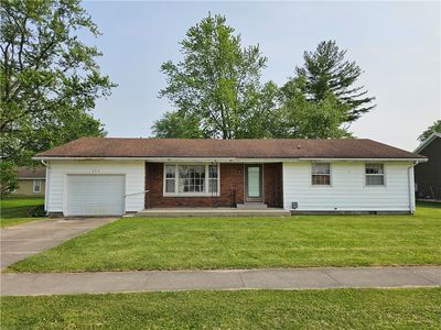 202 E Madison St, Toledo, IL, 62468