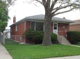 1324 Memorial Dr, Calumet City, IL
