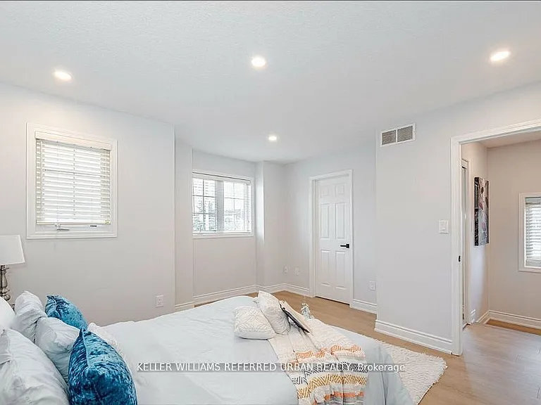 219 Templewood Dr — Photo 13