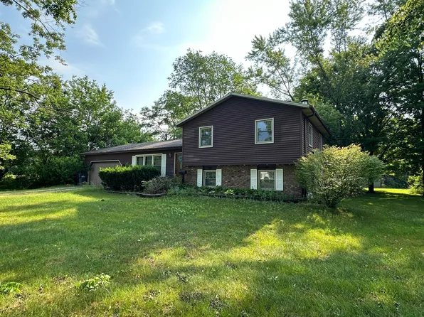 59229 County Road 657, Mattawan, MI 49071