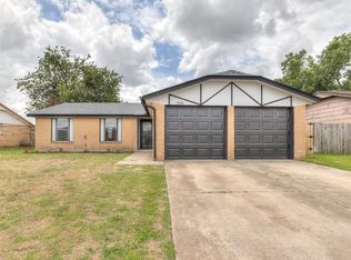 1074 Raintree Mansion, Yukon, OK 73099