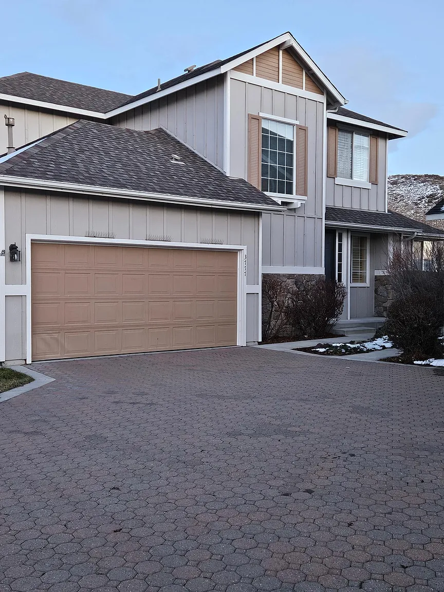 3777 Herons Landing Dr photo 1