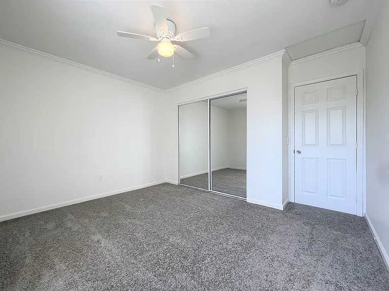 Rancho Coronado Condos — Photo 24