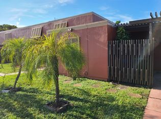 10307 Greenhouse Rd, Hollywood, FL 33026