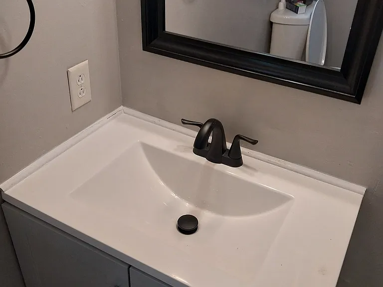 2203 Bennett Ave — Photo 13