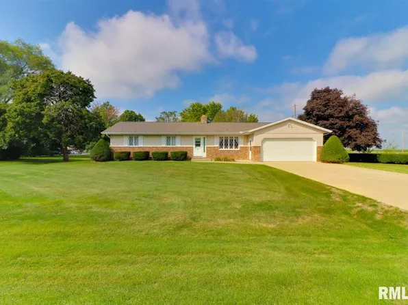 701 N Main Ave, Minier, IL 61759