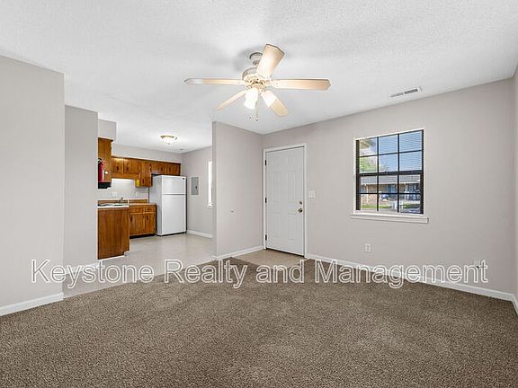 5th image of 1375 Thompsonville Ln APT 3
